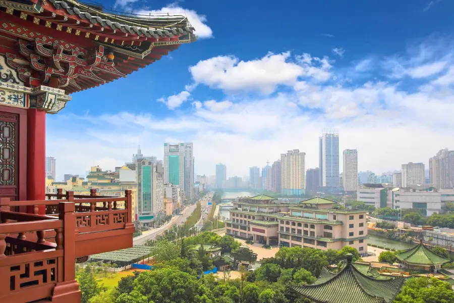 Du lịch Trung Quốc Mùa Hè