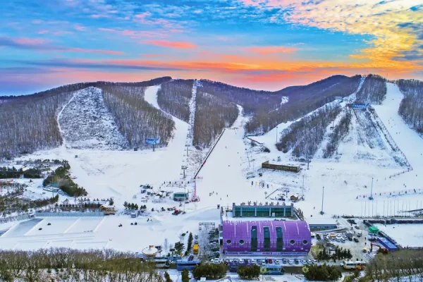 Khu trượt tuyết tại Trường Xuân