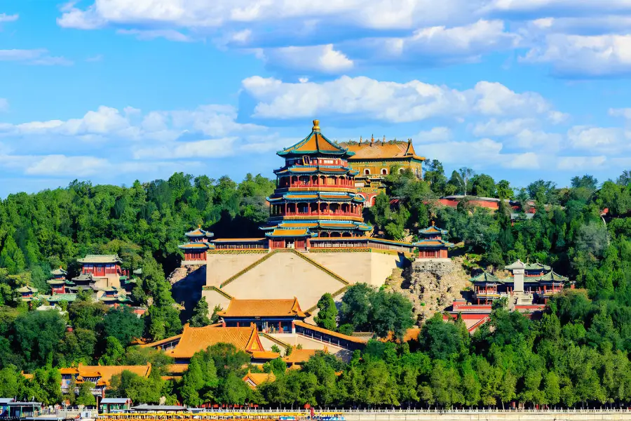 Kinh Nghiệm Đi Tour Du Lịch Trung Quốc Tháng 5 Đón Chào Mùa Hè Rực Rỡ