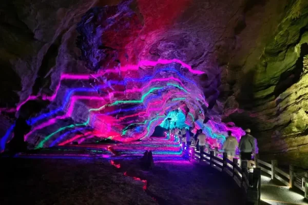 Ân Thi Long Lân Cung