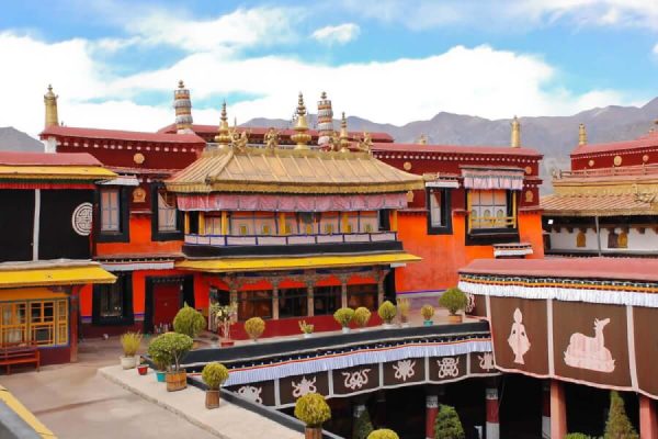 Tu viện Jokhang - du lịch Tây Tạng