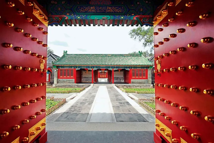 Dinh thự Hòa Thân