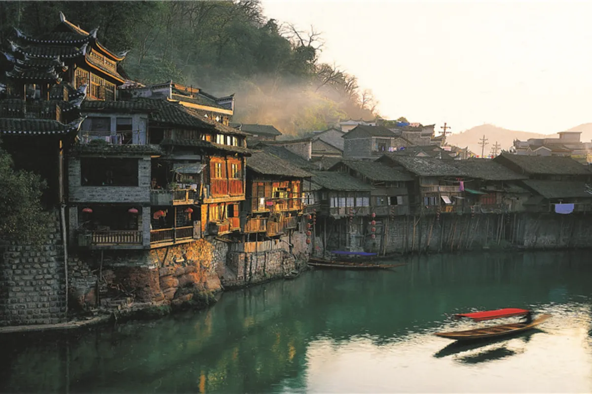 Thời tiết Phượng Hoàng Cổ Trấn